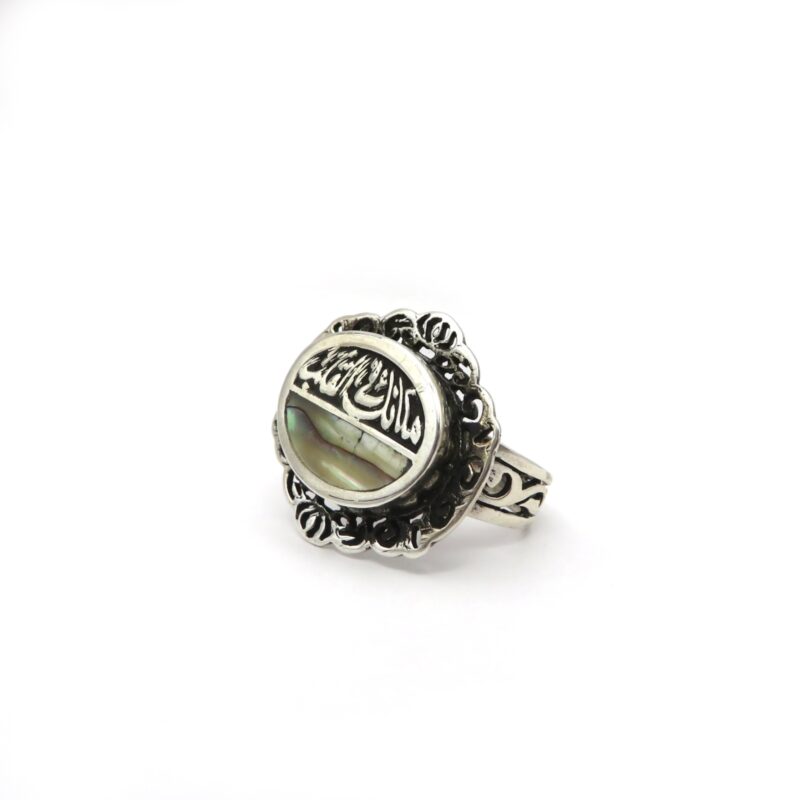 925 sterling silver ring with engraved oval mother-of-pearl