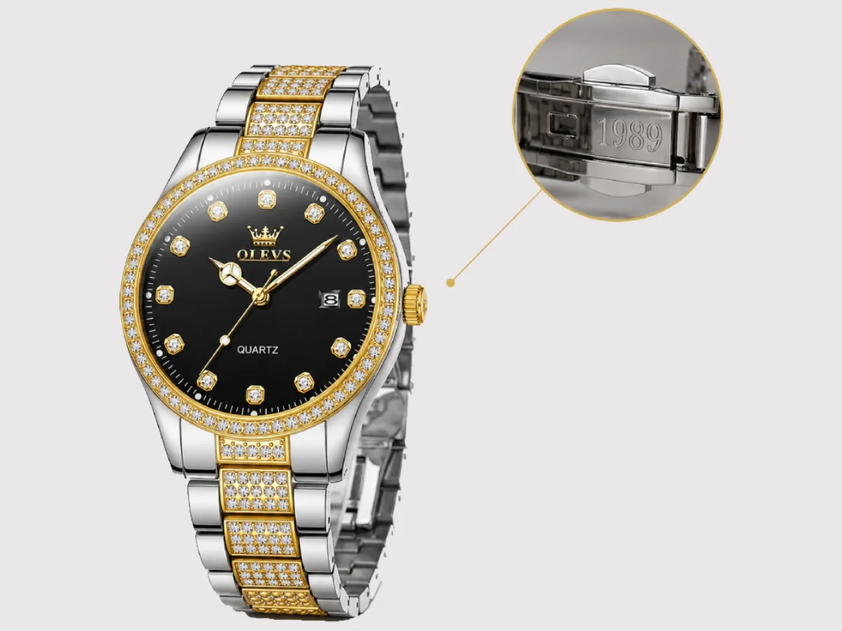 Personalized watch with anniversary date engraving by Elements Winkel